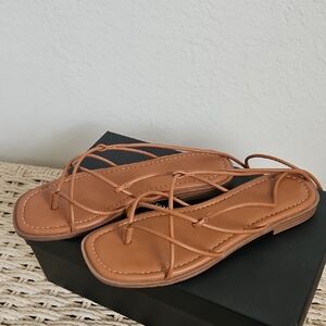 Abercrombie & Fitch Brown Strappy Sandals Womens Size 6